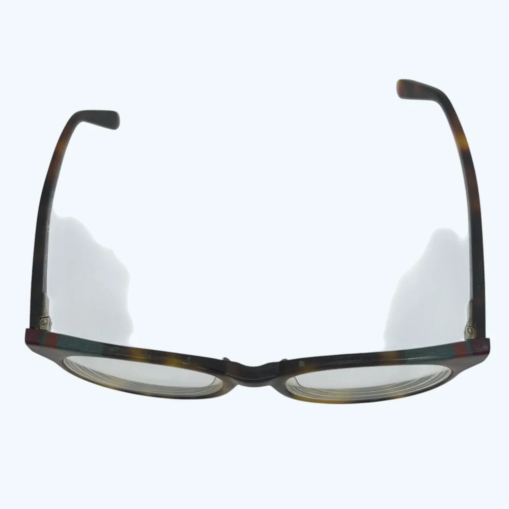 Salvatore Ferragamo key specs